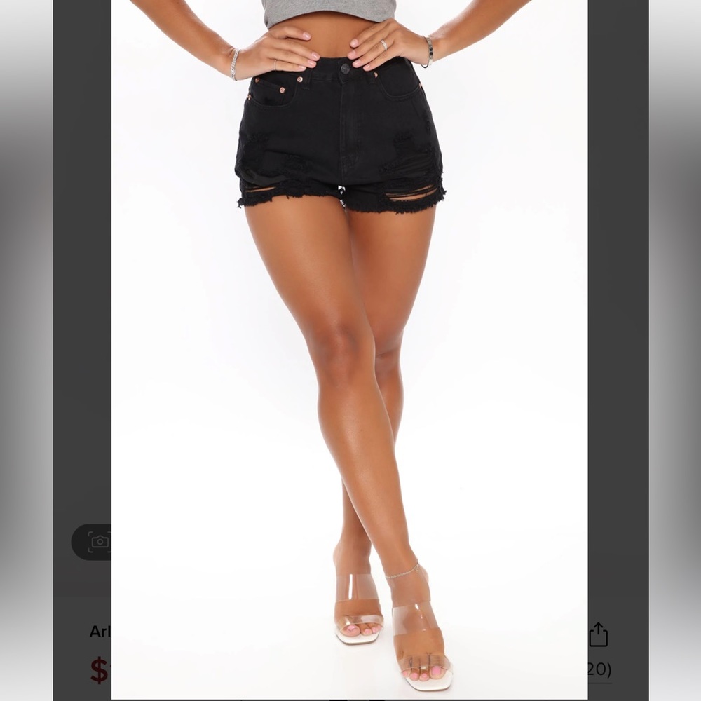 Fashion Nova Arlo Distressed Denim shorts black size medium NWT
